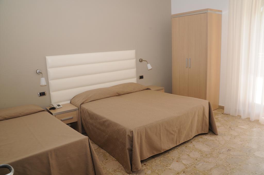 Hotel Florence San Benedetto del Tronto Ngoại thất bức ảnh